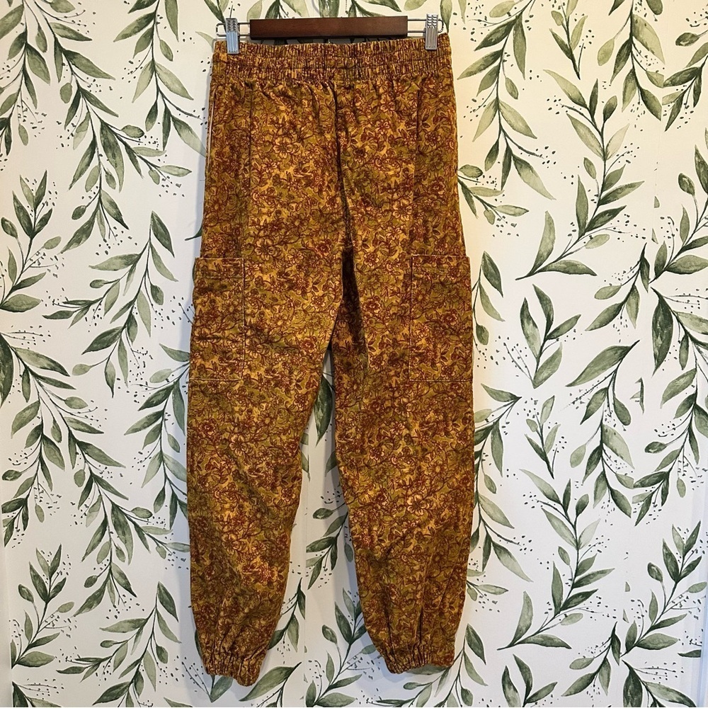 Urban Outfitters Corduroy Penelope Jogger Pant. Size XS. - Picture 3 of 12